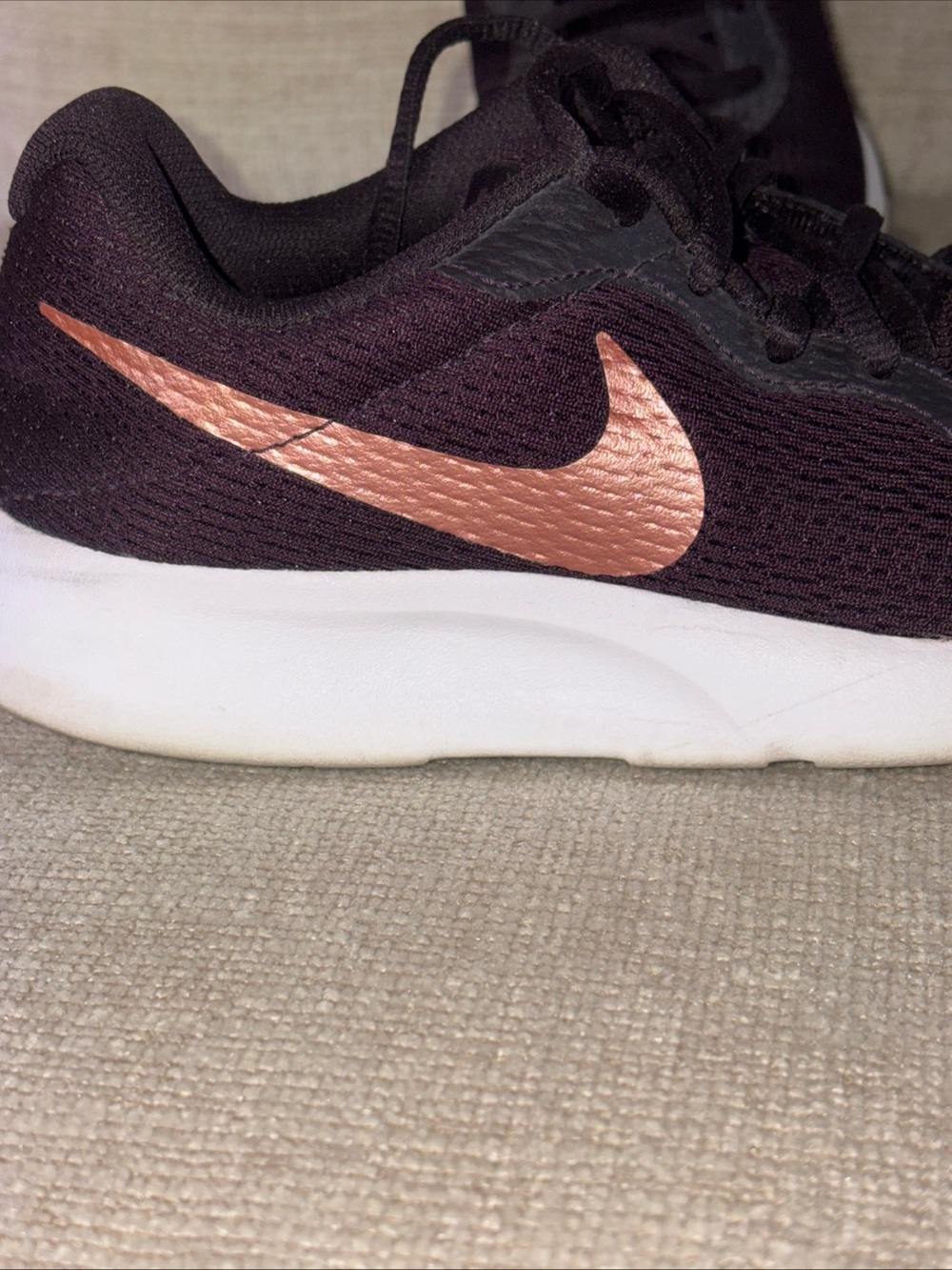 Nike Women's Athletic Sneakers -Dark Purple with Rose Gold Swoosh Sz 7 - Picture 12 of 12